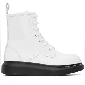 Alexander McQueen Women's Leather Combat Boot